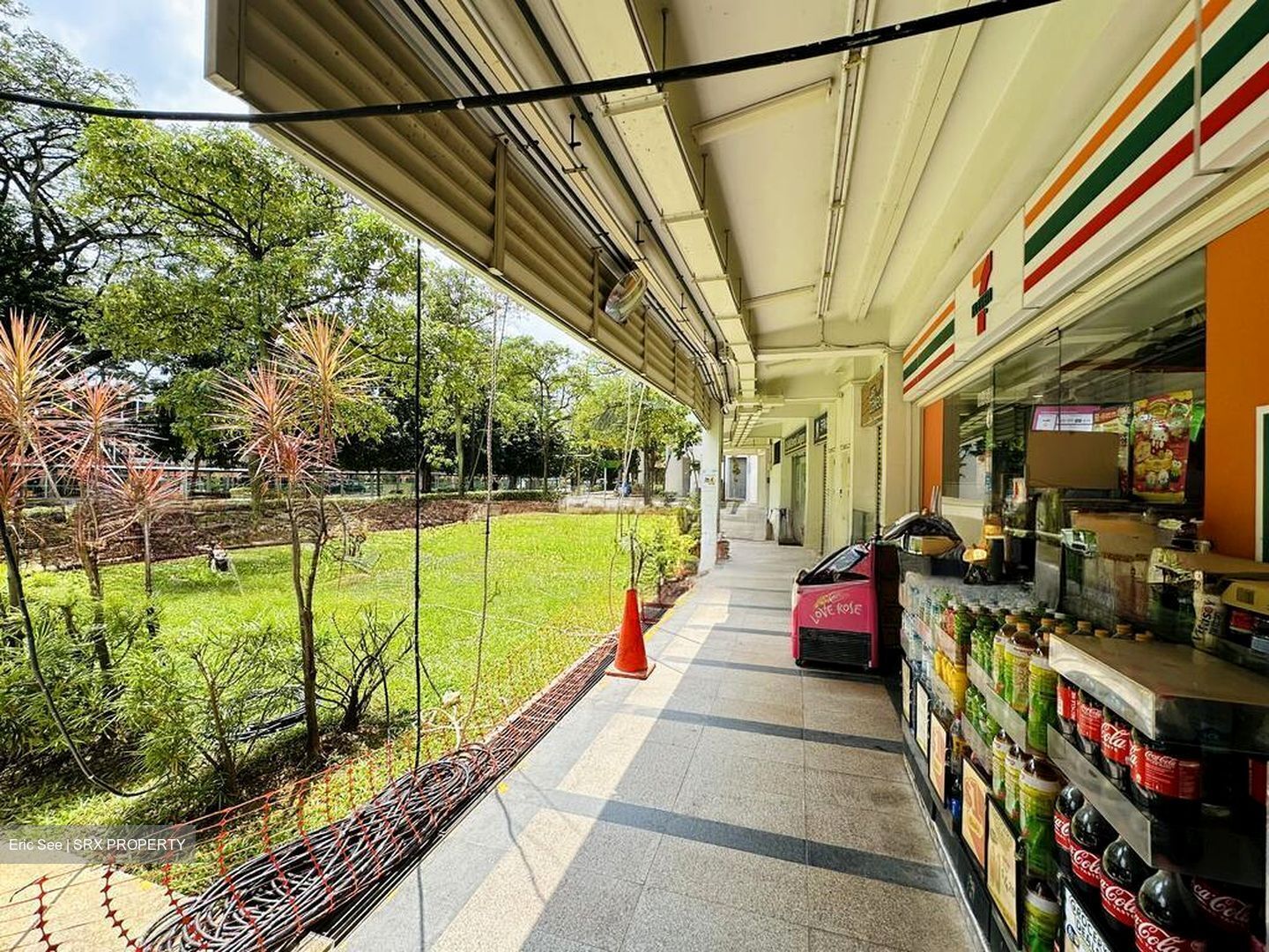 Central Horizon (D12), Retail #586593671